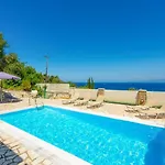 Anastasia Villa